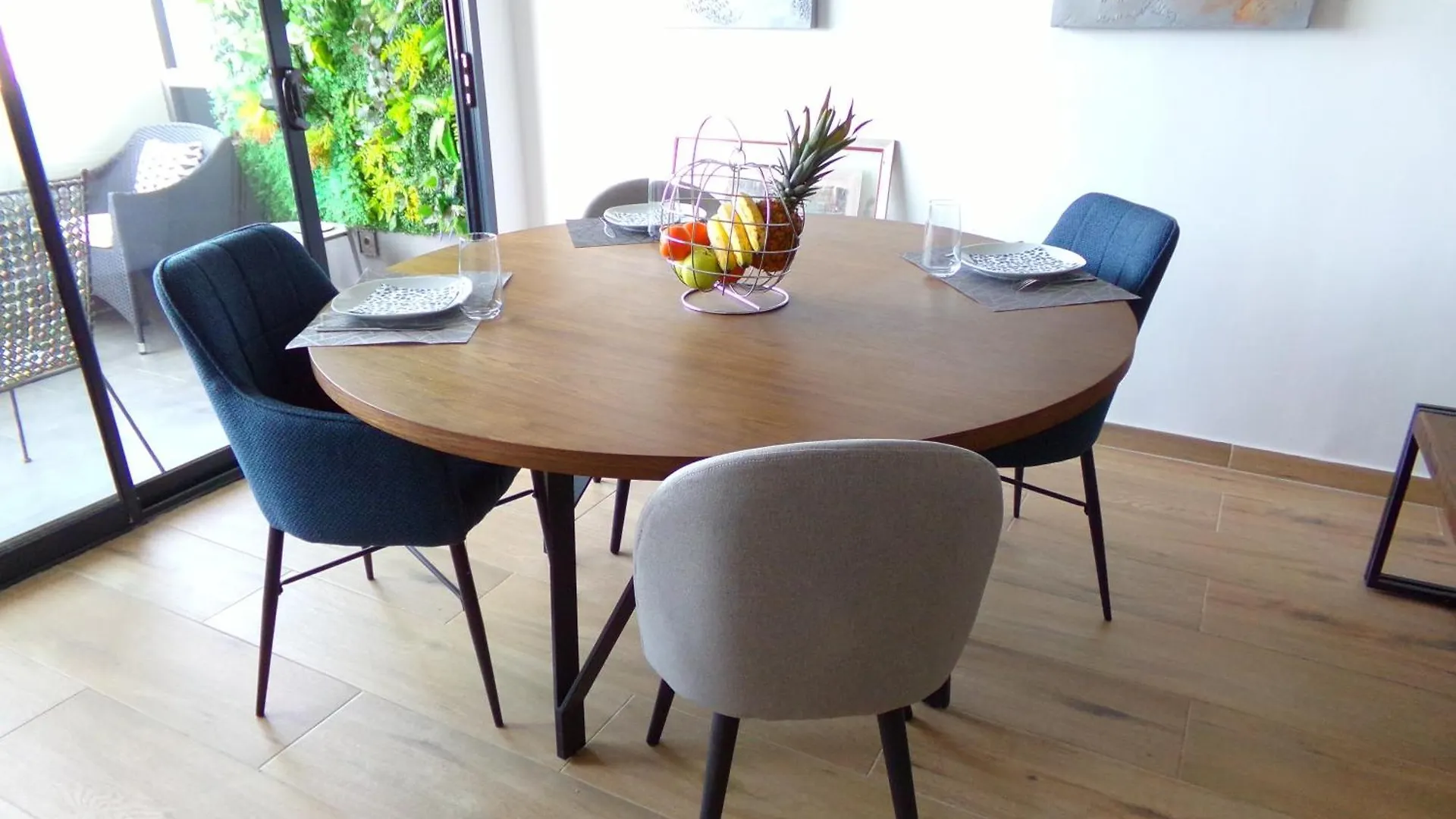 Appartamento 2 Bedroom Apartment, Nice Aerial View, Pool, Fitness Dakar Senegal